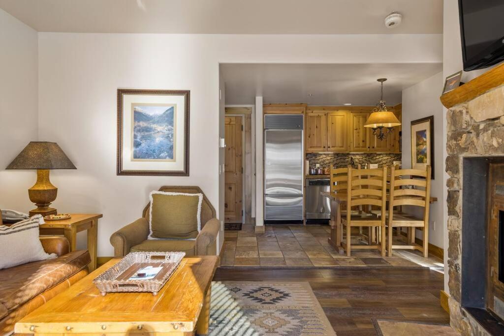 Blue Collar Boutique: Affordable Adventure Aparthotel เทลลูไรด์ ภายนอก รูปภาพ